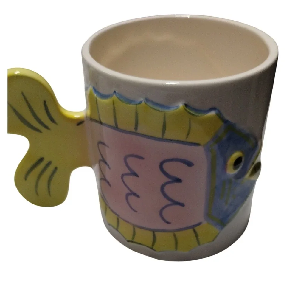 Pier‎ 1 Novelty Fish Mug Handcrafted Japan Unique Handle Coffee Tea Cup